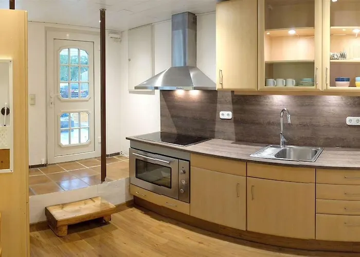 Nibo Hof - Ruhig Und Verkehrsguenstig *